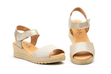 Sandalias de Mujer de Piel Rojas con Velcro y Cuña de 4,5 cm
