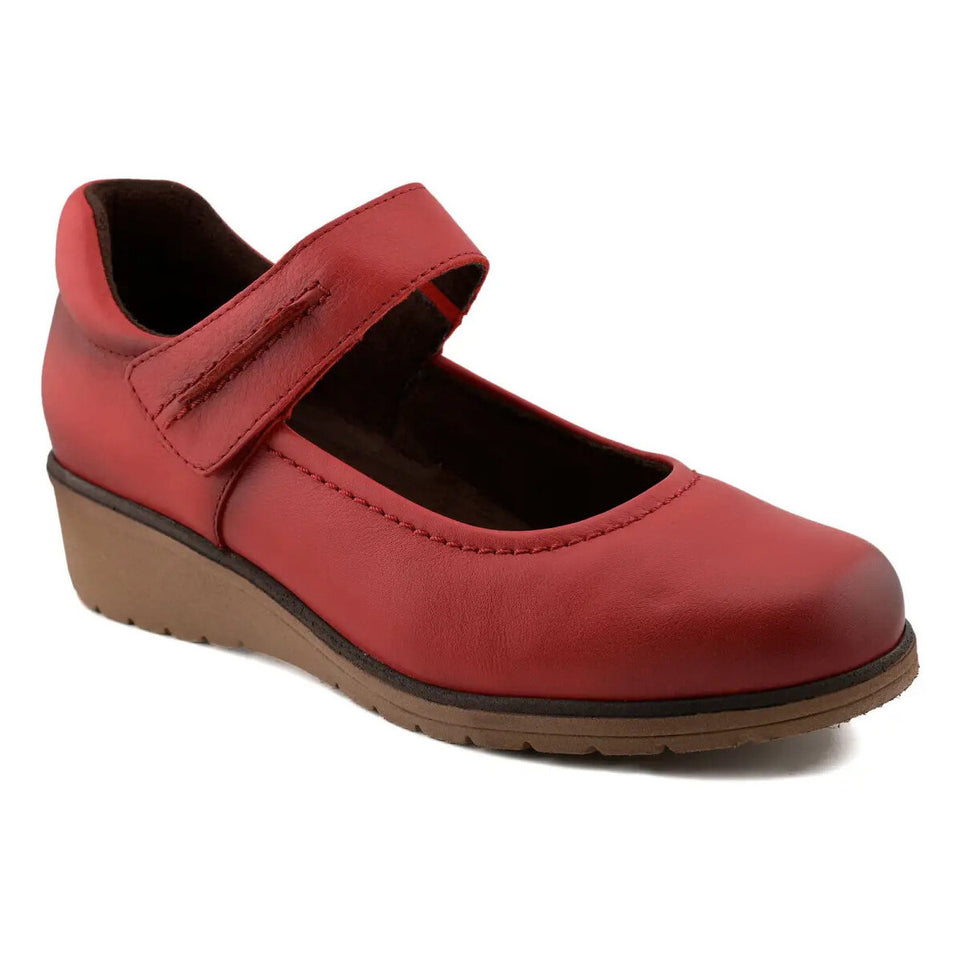 Calzado de mujer en piel con cuña de 4 cm, plantilla extraíble confortable y diseño elegante.