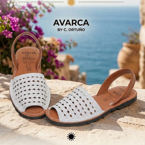 Sandalias Avarca de piel para mujer – Comodidad y elegancia