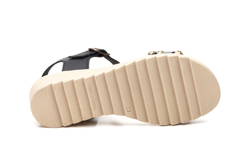 Sandalias de Mujer de Piel Negras con Hebilla