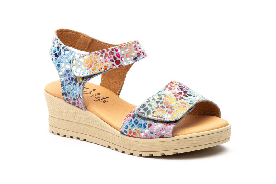 Sandalias de Mujer de Cuero con Estampado y Múltiples Tiras Ajustables con Velcro