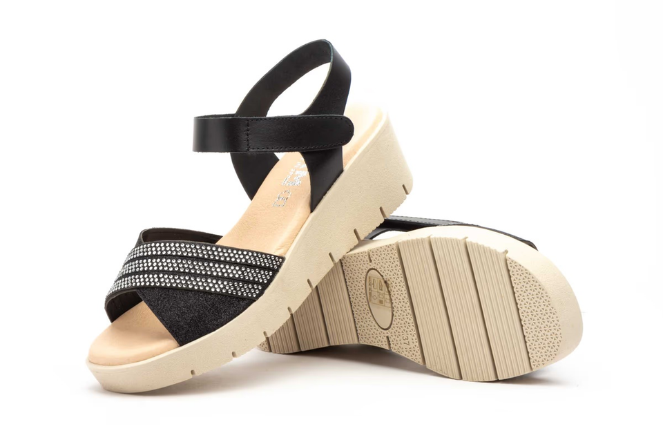 Sandalias de Mujer de Piel Negro y Plata