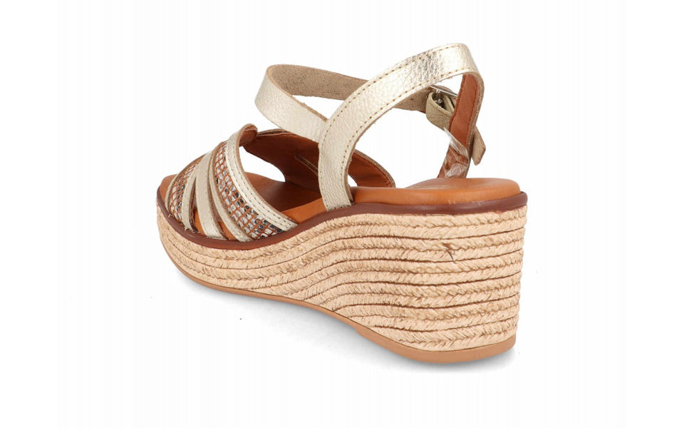 Sandalias de piel con cuña de esparto y detalles brillantes – imagen 4