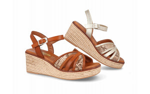 Sandalias de piel con cuña de esparto y detalles brillantes – imagen 1