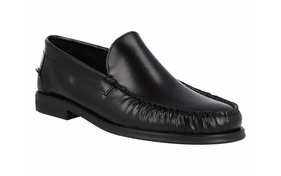 Zapato de hombre de piel marrón con plantilla de piel